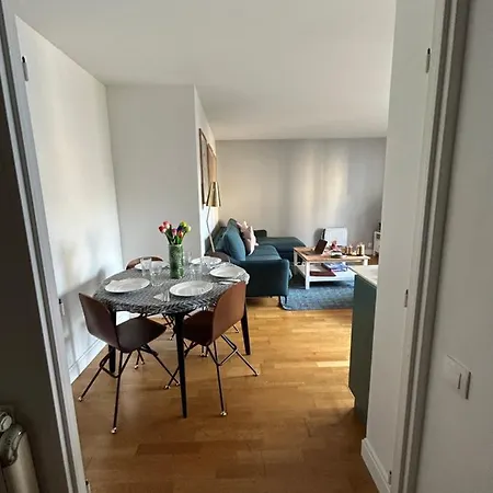 Appartamento Modern In Xxeme