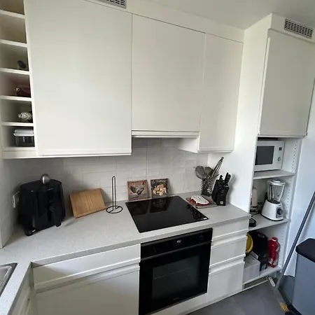 Modern In Xxeme Appartamento Parigi