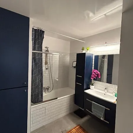 Modern In Xxeme